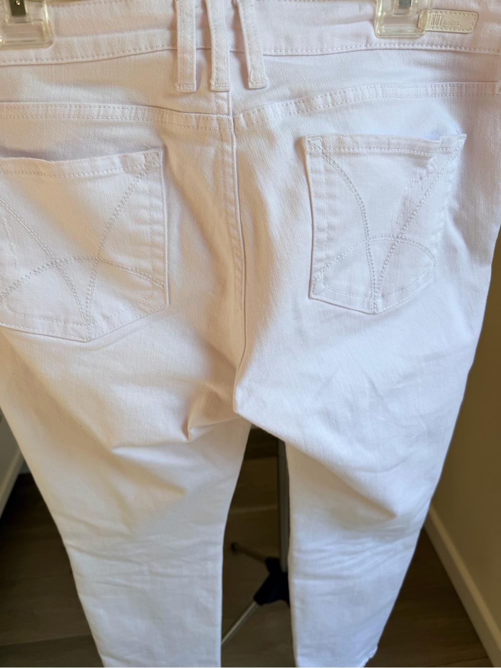 Kut from the Kloth White Straight Leg Jeans with Light Distressing size 12 - Picture 9 of 13